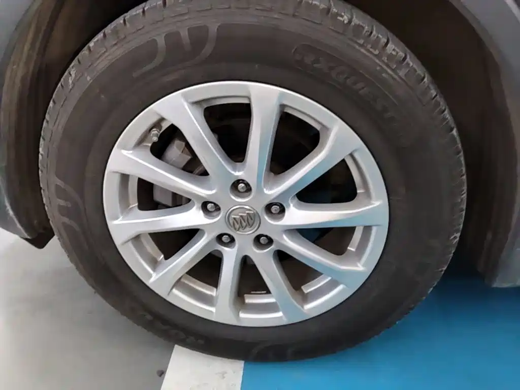 Buick Envision Plus — миниатюра 25