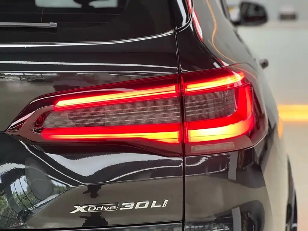 BMW X5 — миниатюра 18