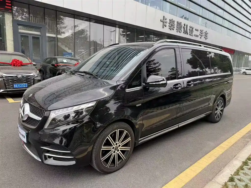 Mercedes-Benz V-Class V 2022 V 260 L Luxury