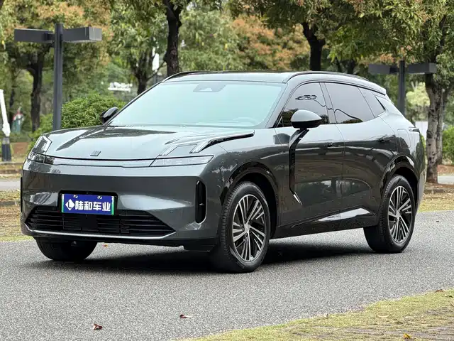 LYNK & CO. 08 EM P 2024