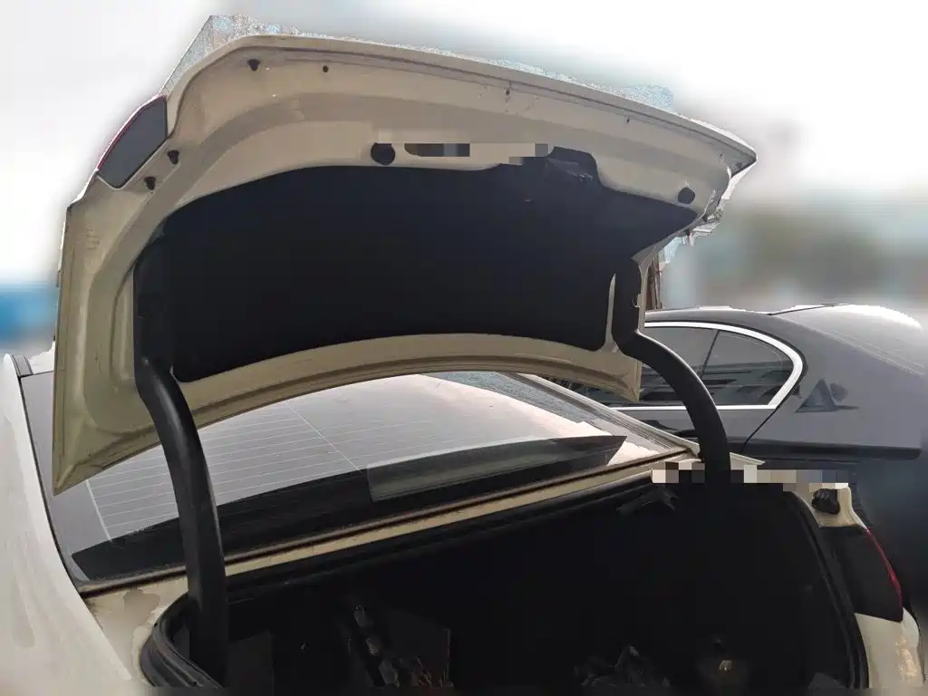 Geely Emgrand GL — миниатюра 20