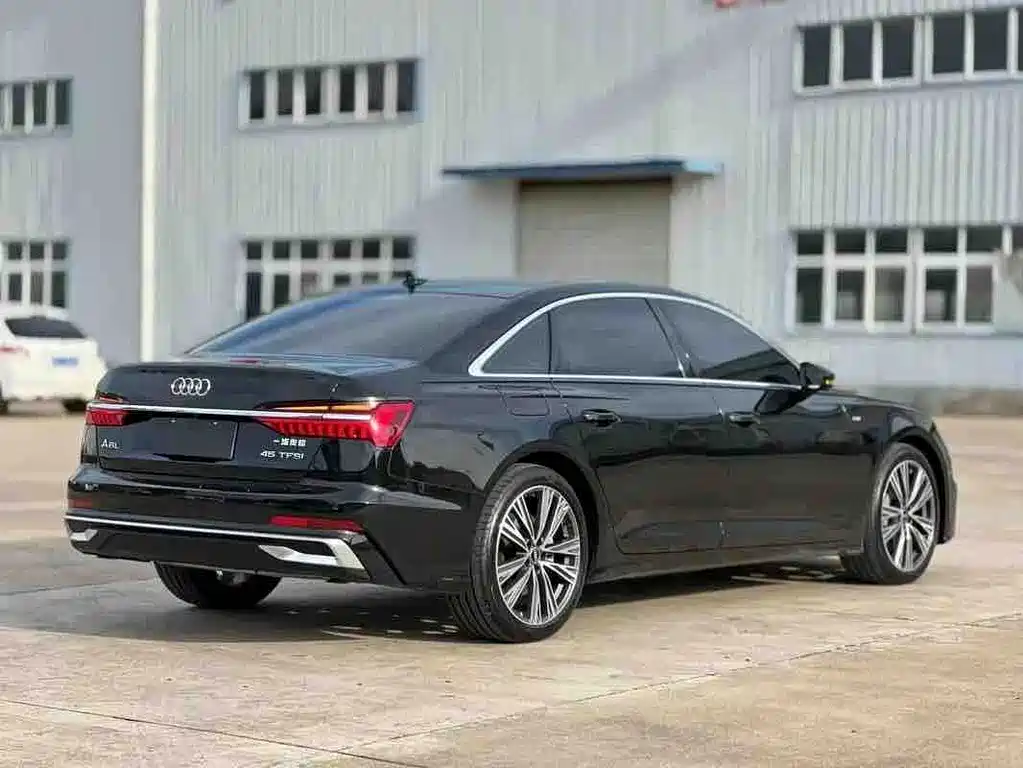 Audi A6L — миниатюра 2