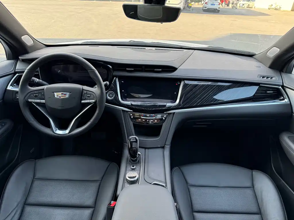 Cadillac XT6 — миниатюра 6