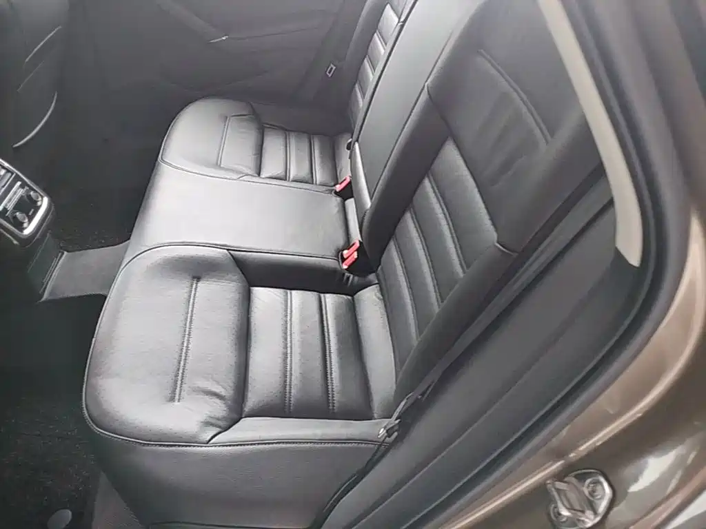 Volkswagen Passat — миниатюра 17