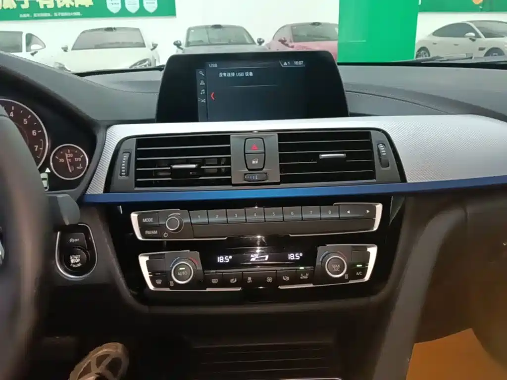 BMW 4 Series — миниатюра 13