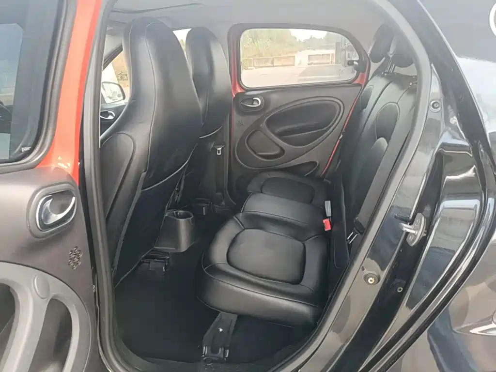 smart Smart Forfour — миниатюра 17
