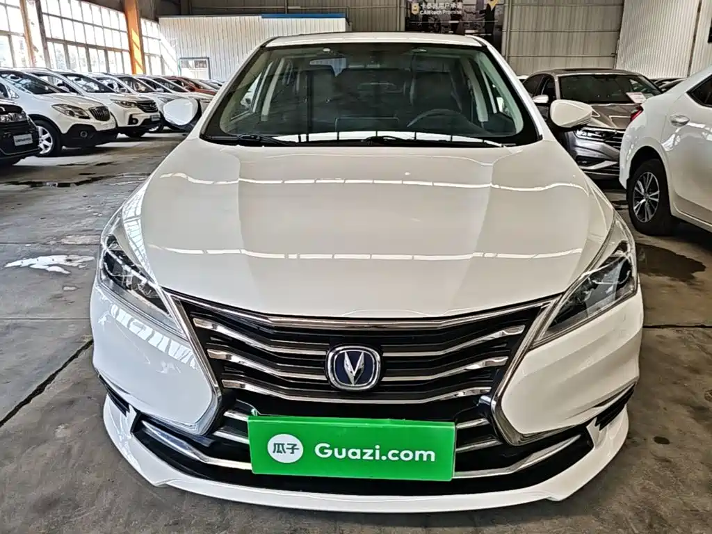 Changan Eado DT — миниатюра 3