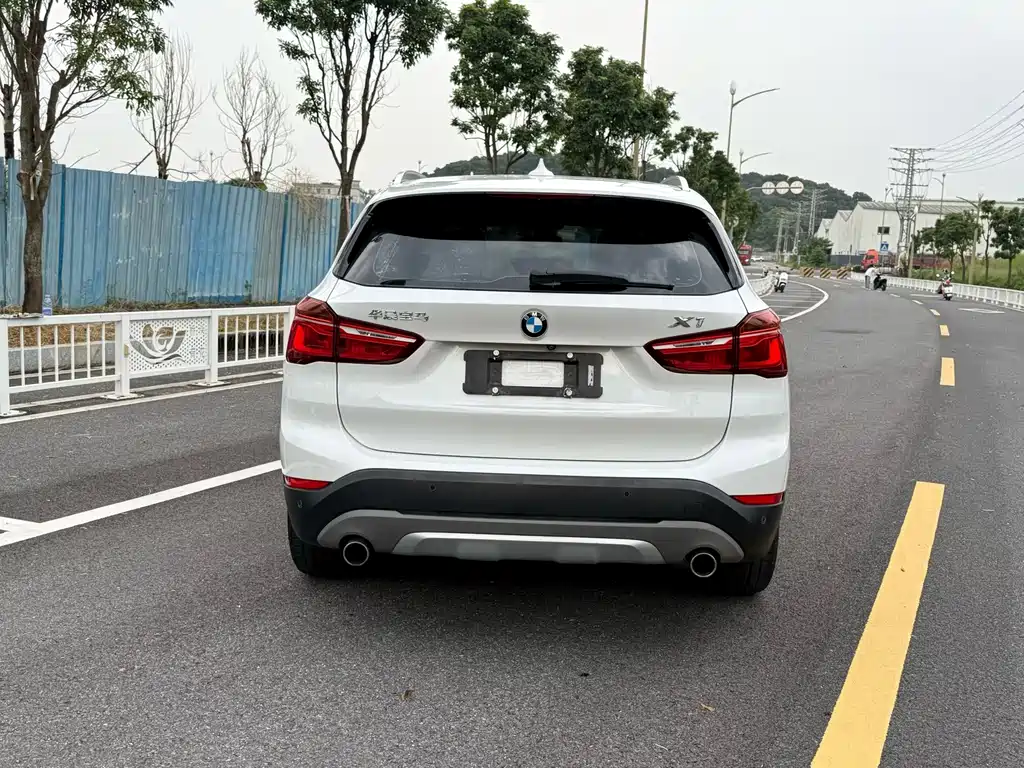 BMW X1 — миниатюра 5