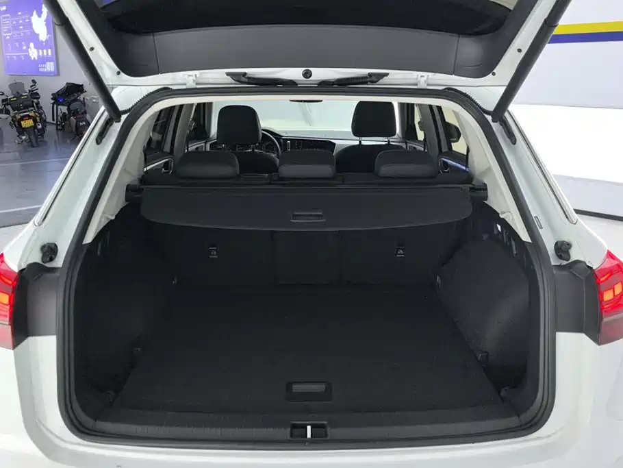 Volkswagen Tayron — миниатюра 4