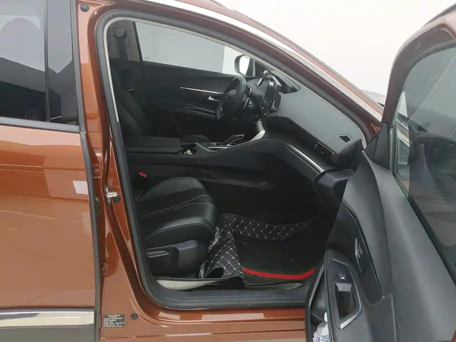 Peugeot 4008 — миниатюра 8