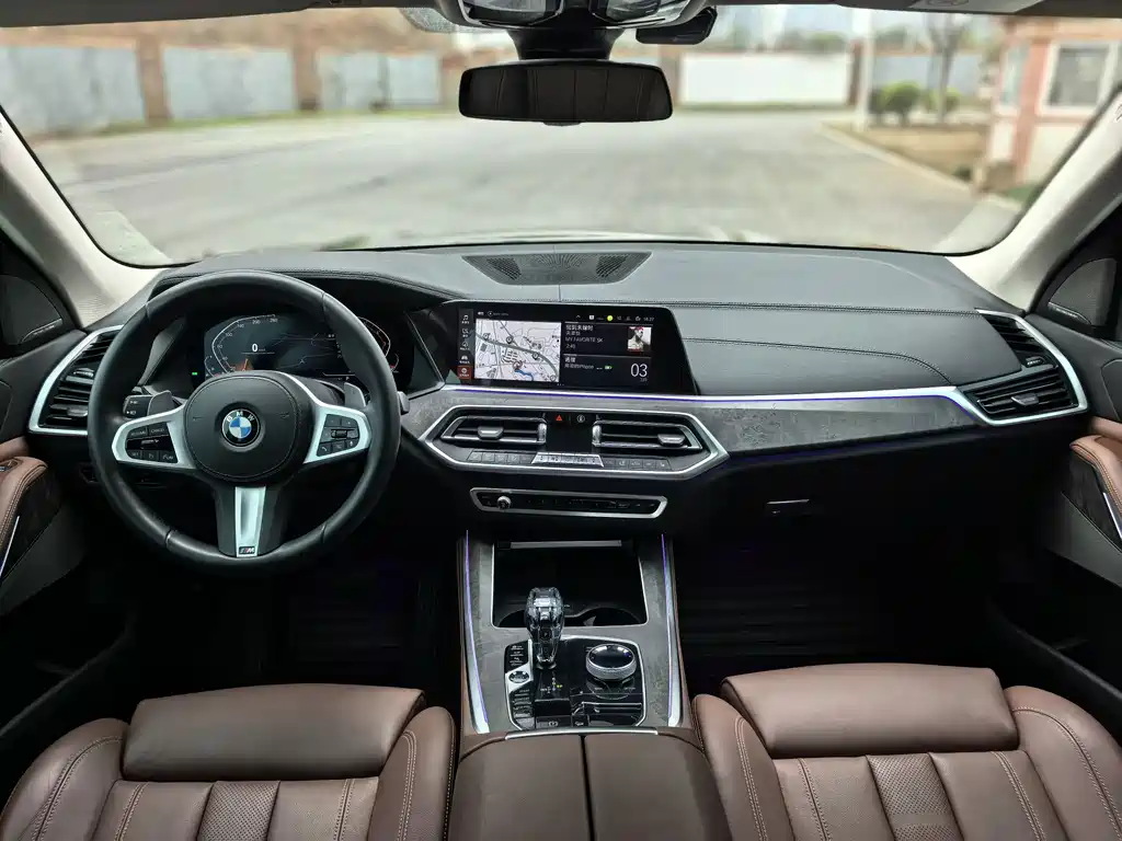 BMW X5 2020 xDrive40i M Sport