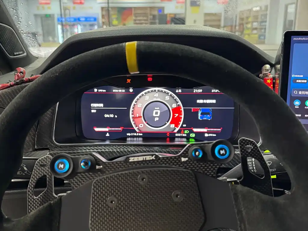 Volkswagen Golf GTI — миниатюра 11