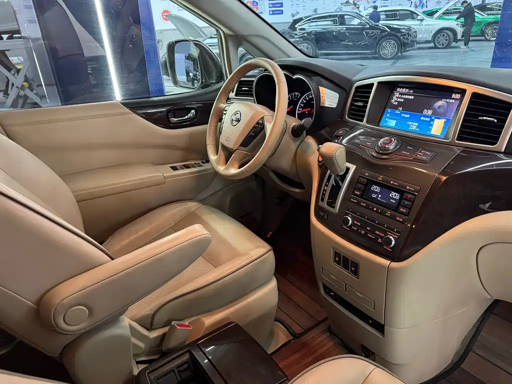 Nissan Quest — миниатюра 14