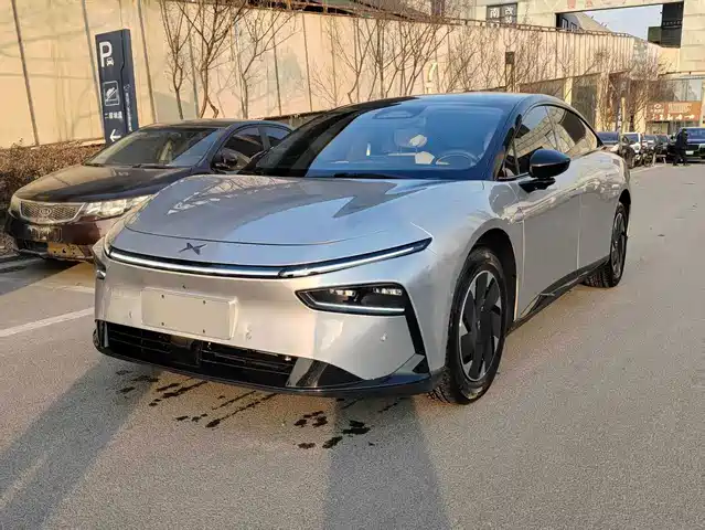 2025 Xpeng P7