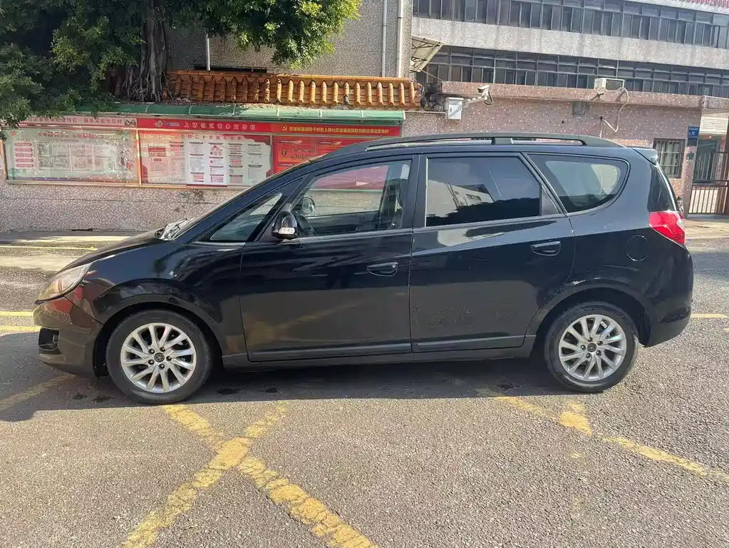 JAC Refine M2 1.8L Auto Luxury Type 5 seats, фото 8