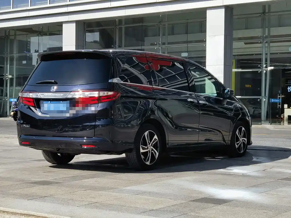 Honda Odyssey — миниатюра 5
