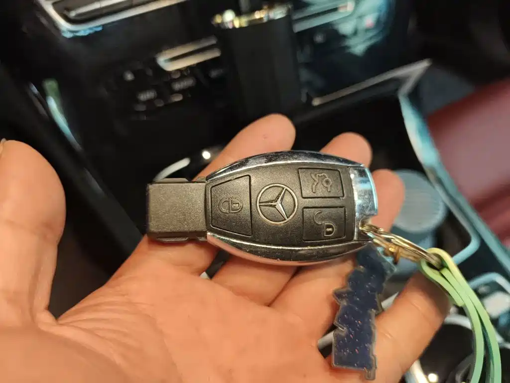 Mercedes-Benz C-Class — миниатюра 12