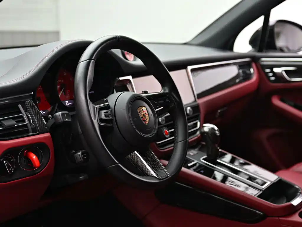 Porsche Macan — миниатюра 14