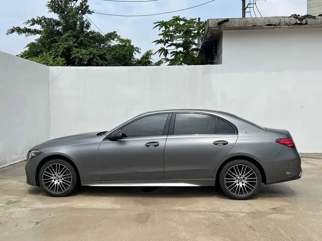 Mercedes-Benz C-Class — миниатюра 5