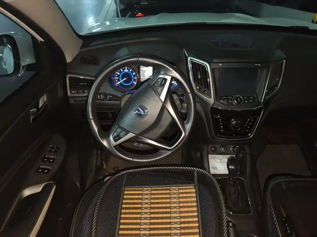 Changan CS35 — миниатюра 6