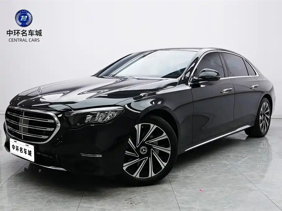 Mercedes-Benz E-Class 2024