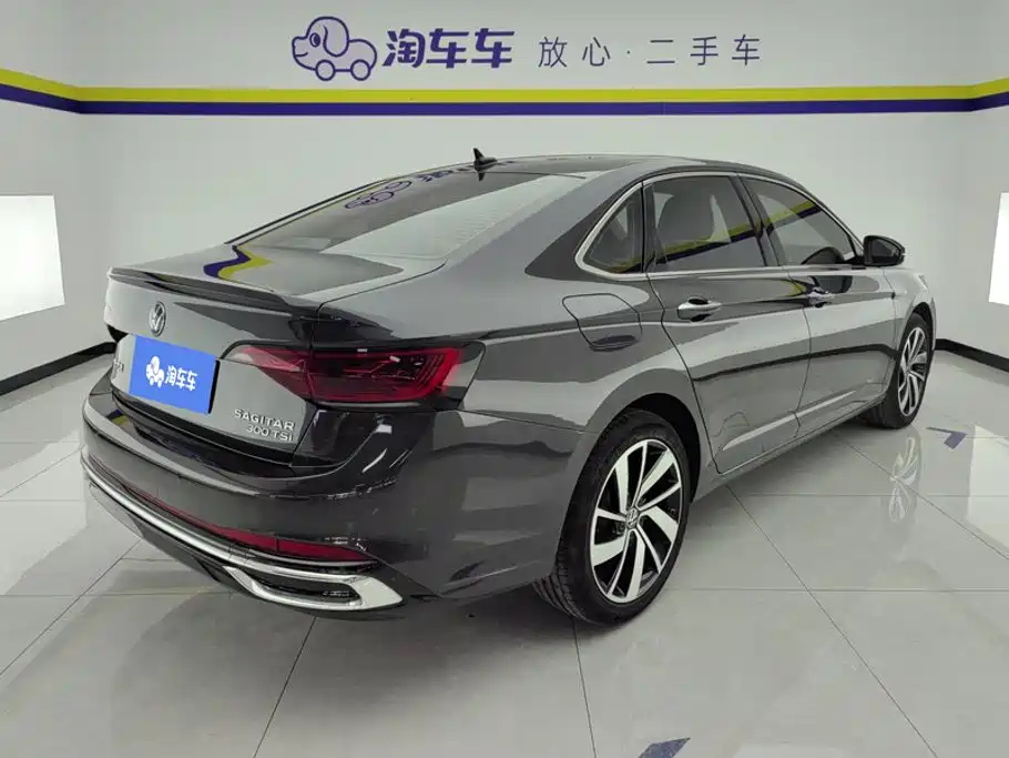 Volkswagen Sagitar — миниатюра 3