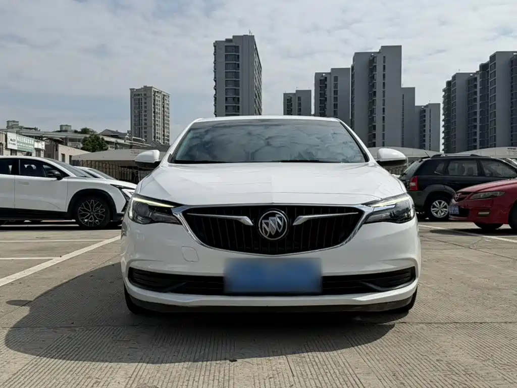 Buick Excelle — миниатюра 7