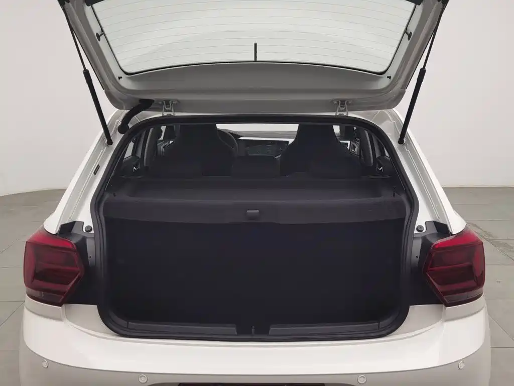 Volkswagen Polo — миниатюра 16