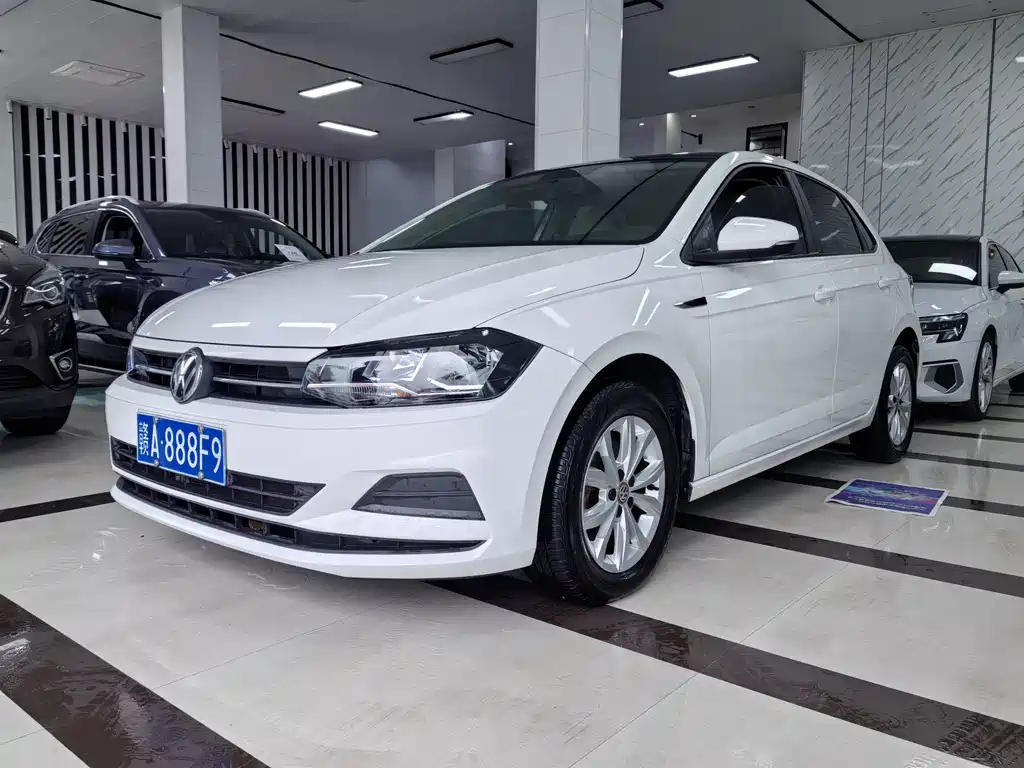 Volkswagen Polo 2021