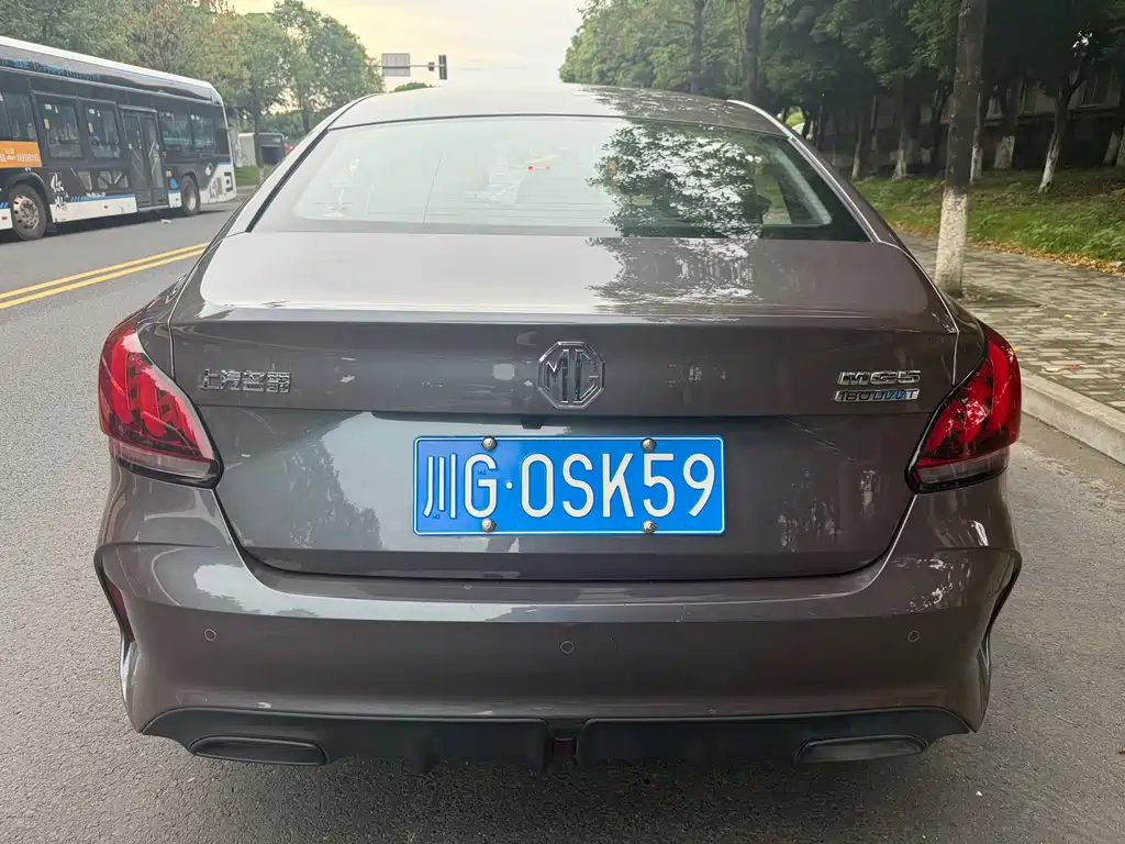 MG 5 2023 180DVVT CVT