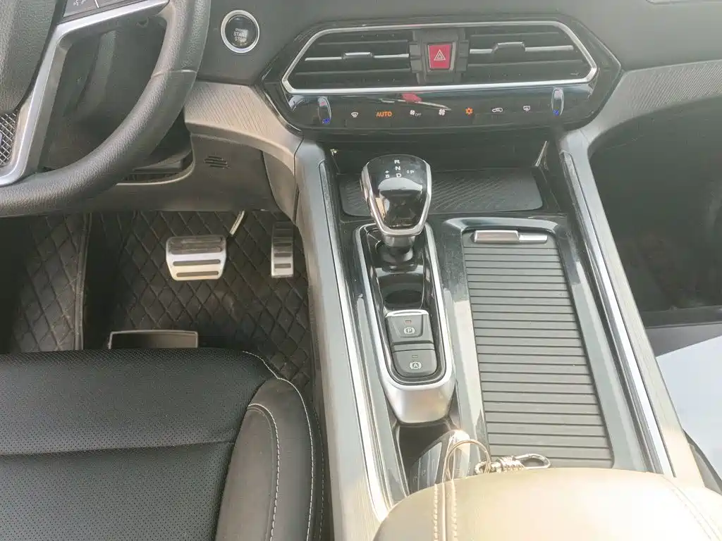 JAC X7 — миниатюра 12