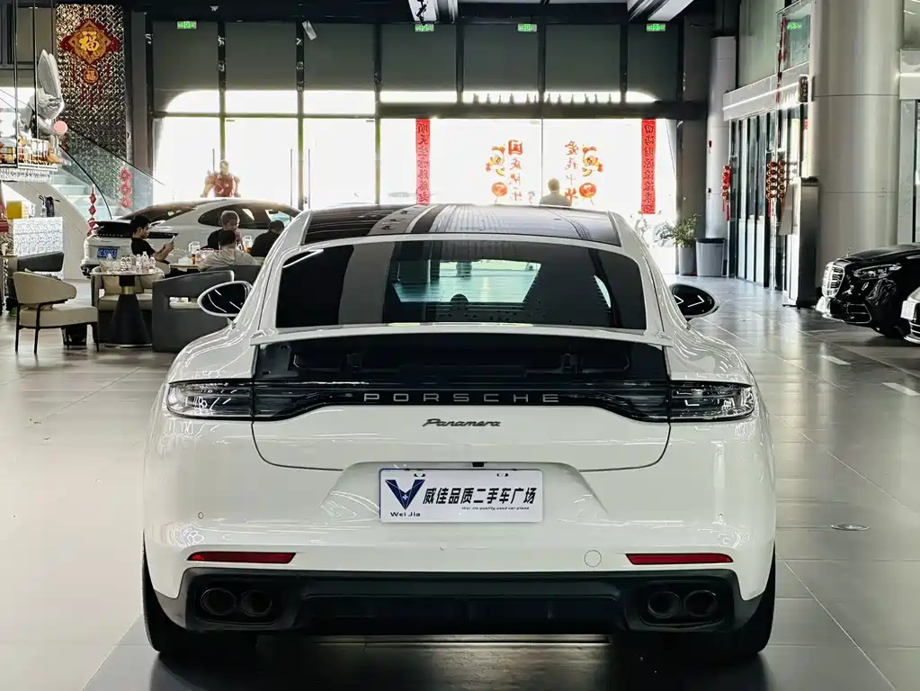 Porsche Panamera — миниатюра 7