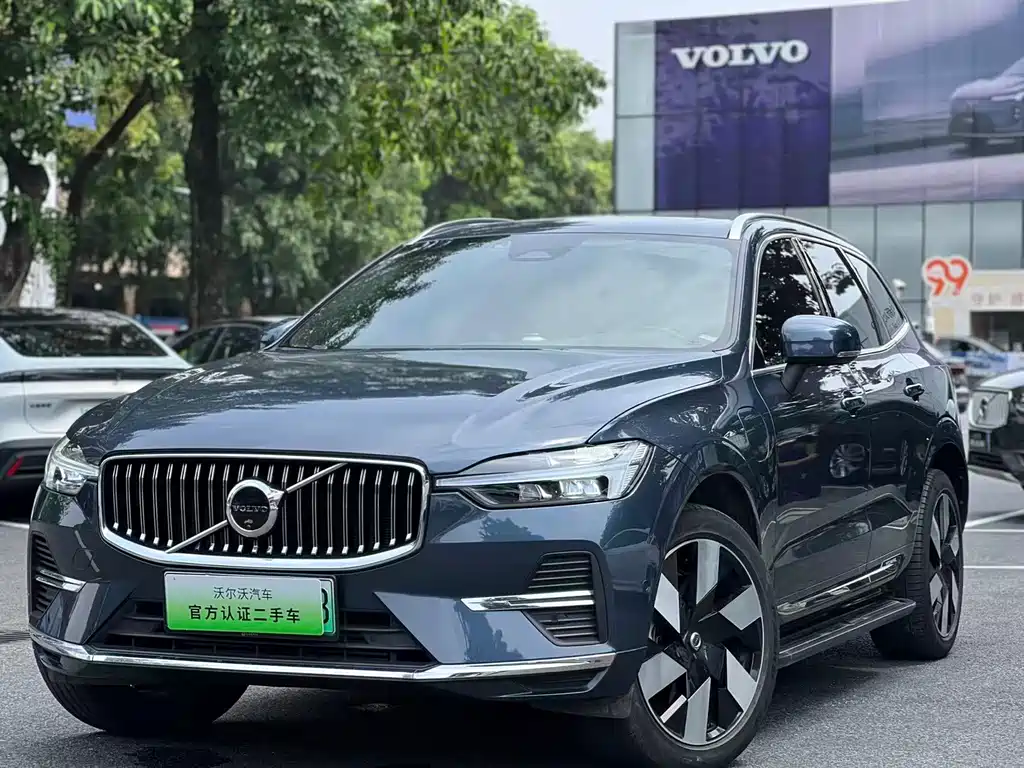 Volvo XC60 PHEV 2023