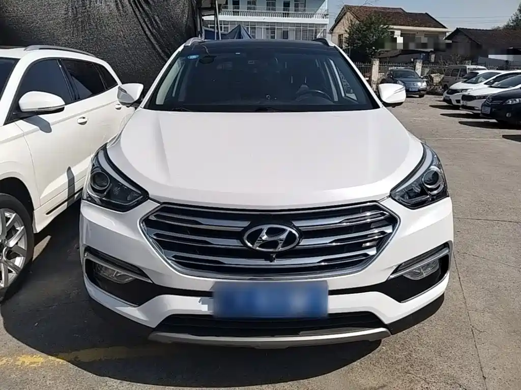 Hyundai Santa Fe — миниатюра 3