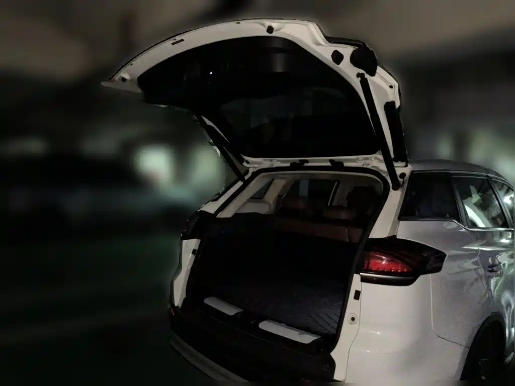 Geely Boyue — миниатюра 10