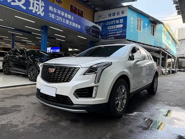 CADILLAC XT5