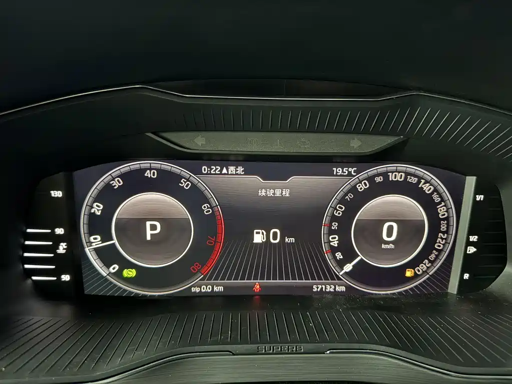 Skoda Superb — миниатюра 8