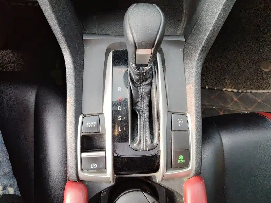 Honda Civic — миниатюра 7