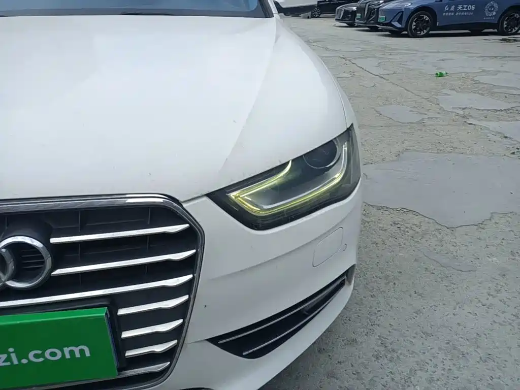 Audi A4L — миниатюра 24