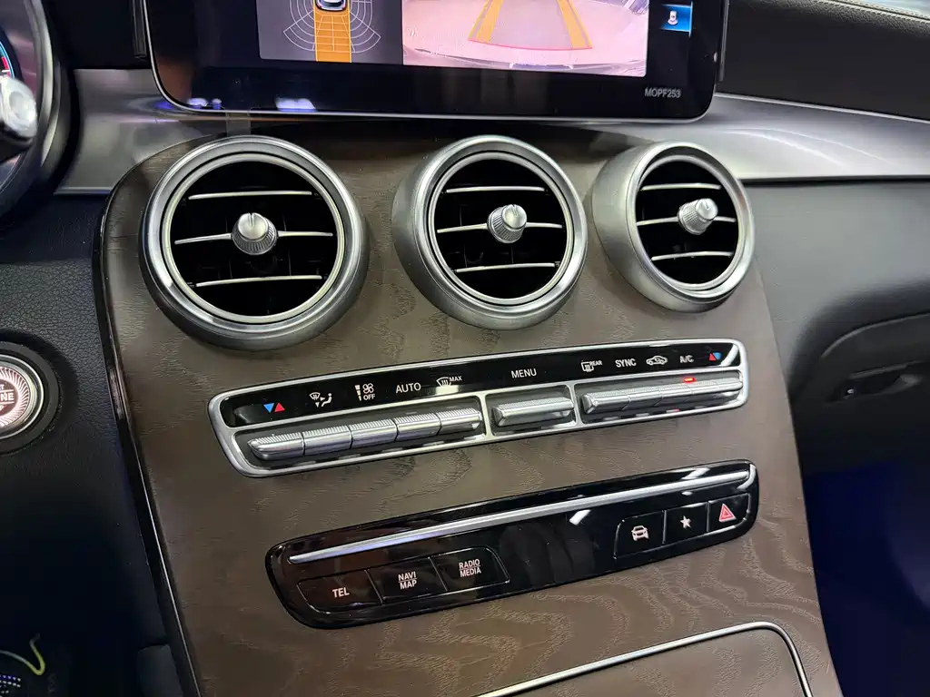Mercedes-Benz GLC — миниатюра 17