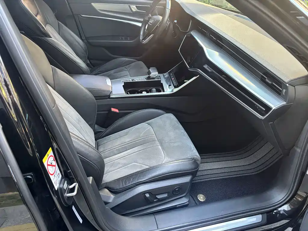 Audi A6L — миниатюра 10