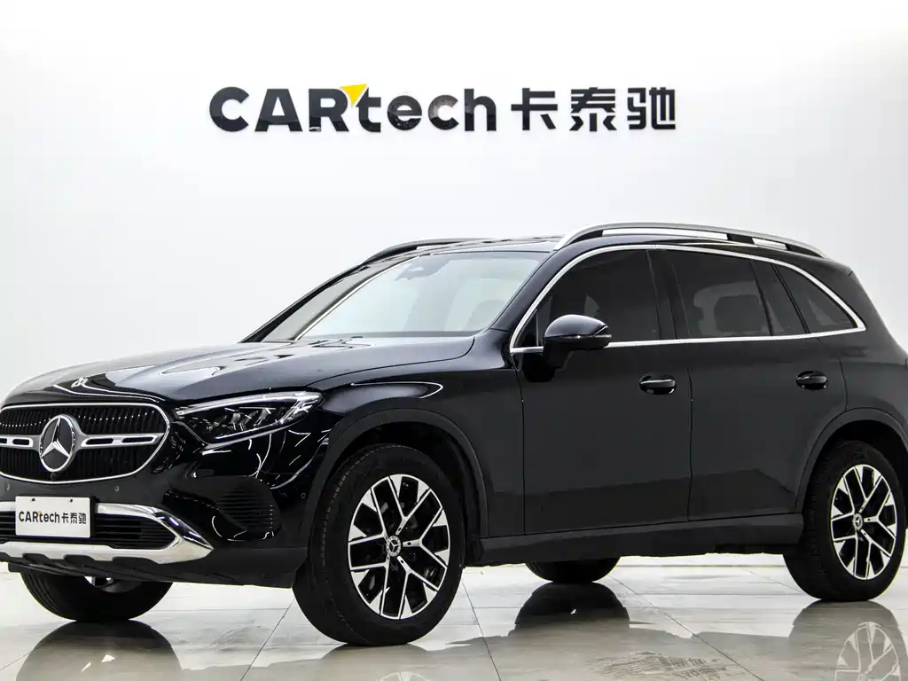 Mercedes-Benz GLC 2023