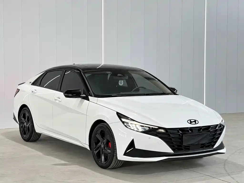 Hyundai Elantra — миниатюра 3