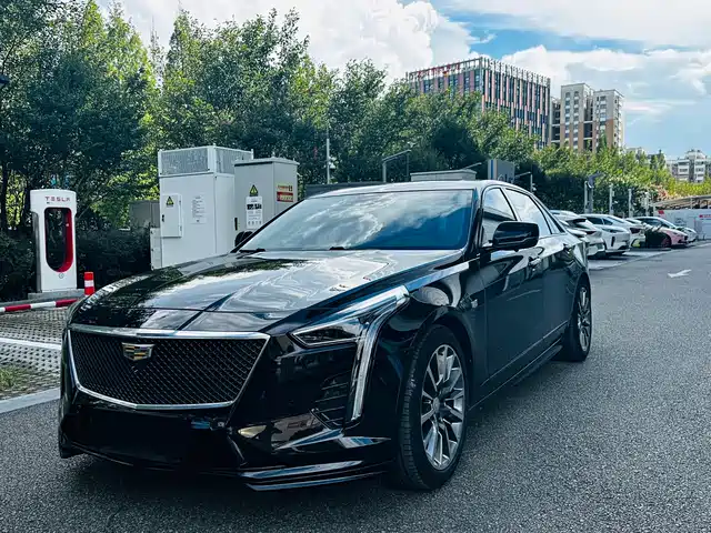CADILLAC  CT6