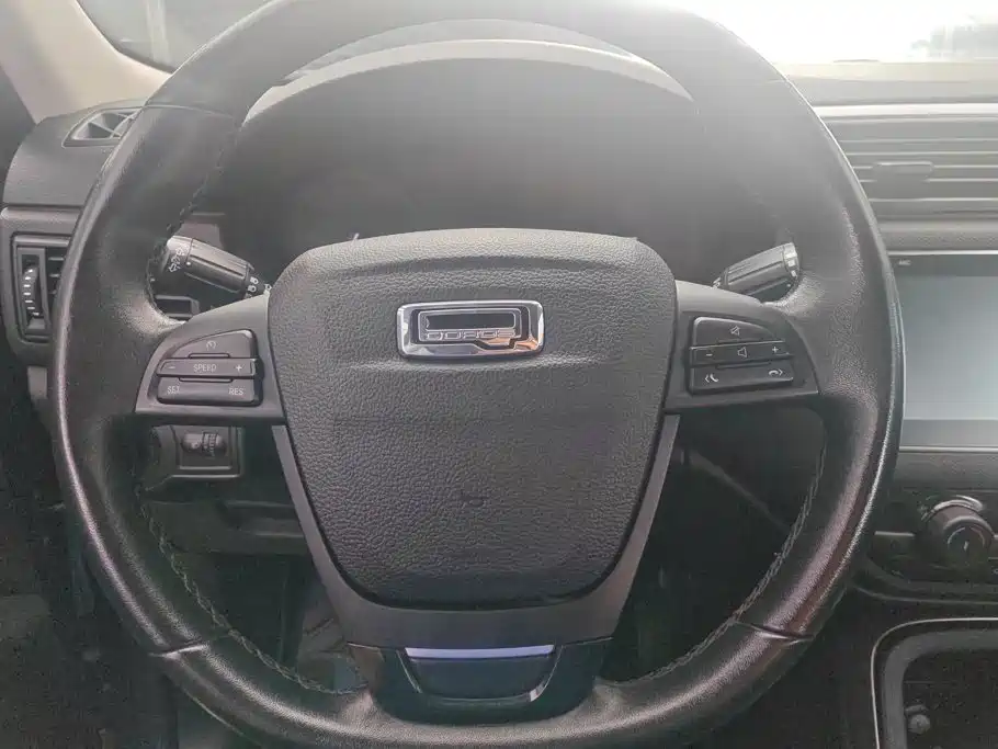 Qoros Qoros 5 — миниатюра 15
