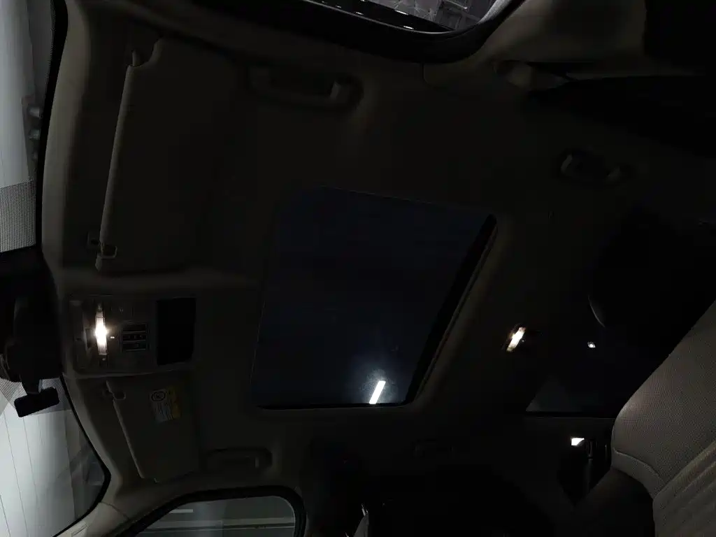 Land Rover Discovery — миниатюра 14