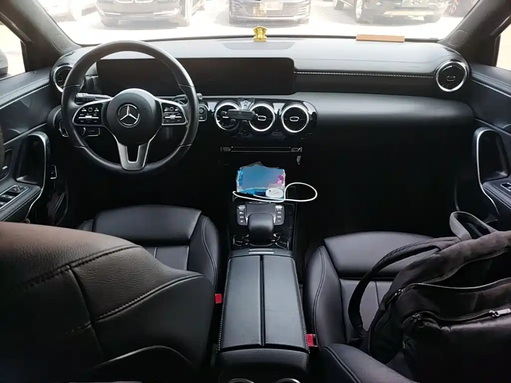 Mercedes-Benz A-Class — миниатюра 10