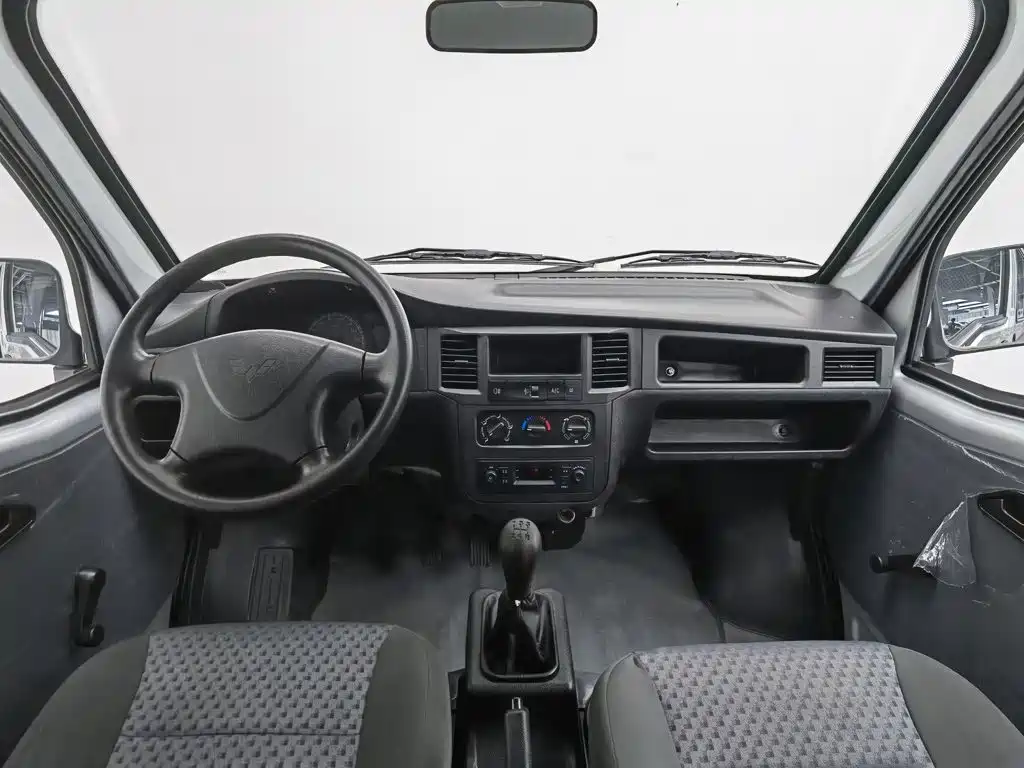 Wuling Zhiguang — миниатюра 5
