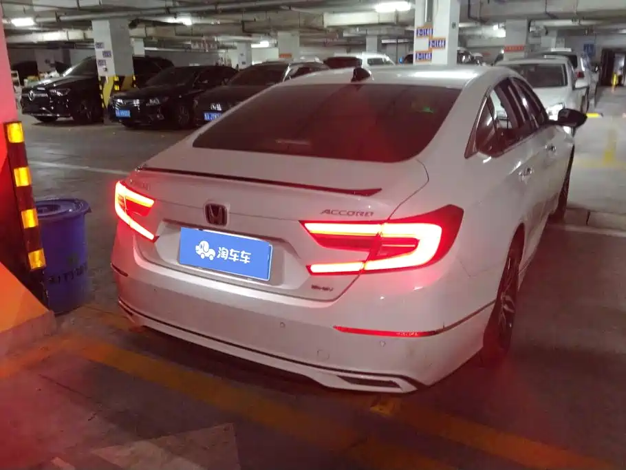 Honda Accord — миниатюра 3
