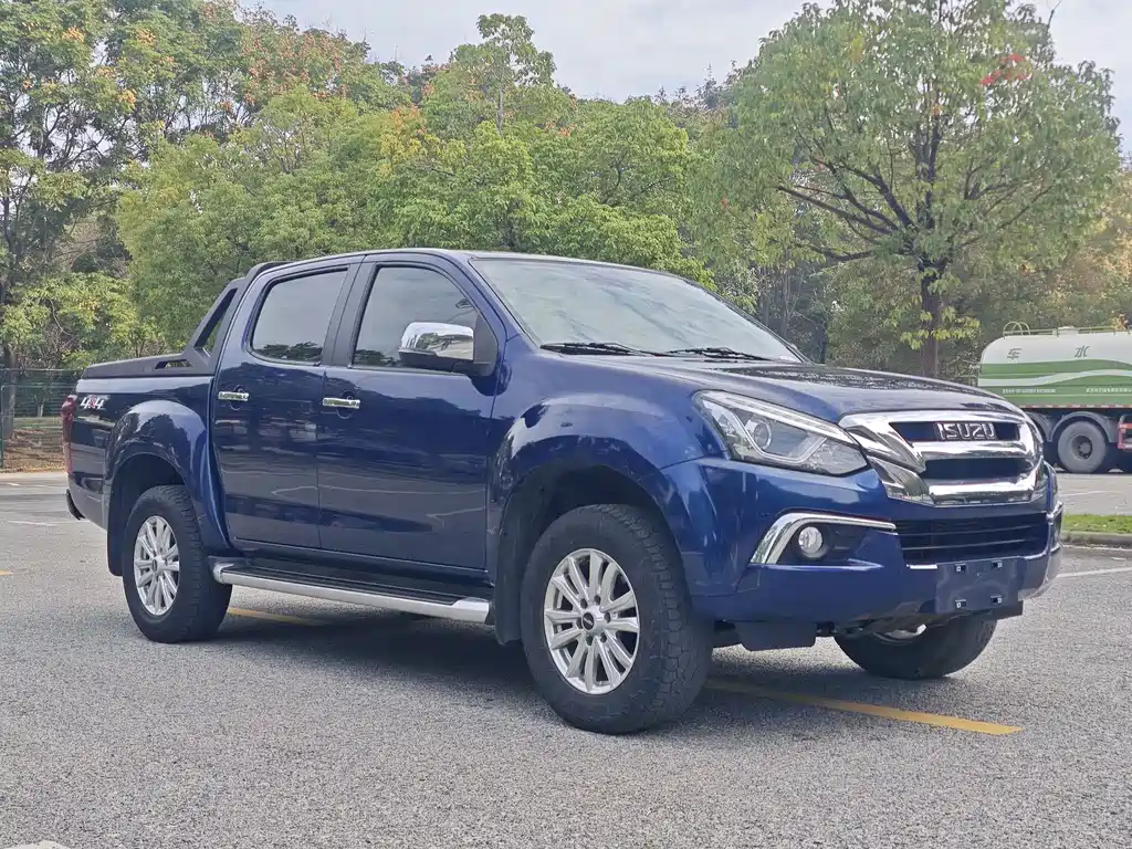 ISUZU D MAX